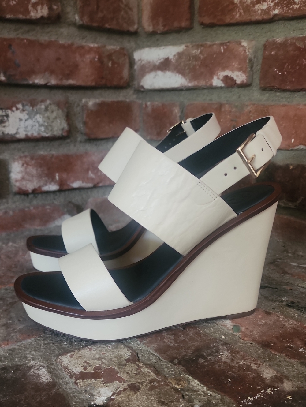 Tory Burch Cream Leather Platform Wedge Sandals Ankle Strap Gold Buckle